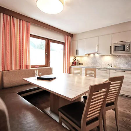 Haus Enzian Apartment Fiss Exterior photo