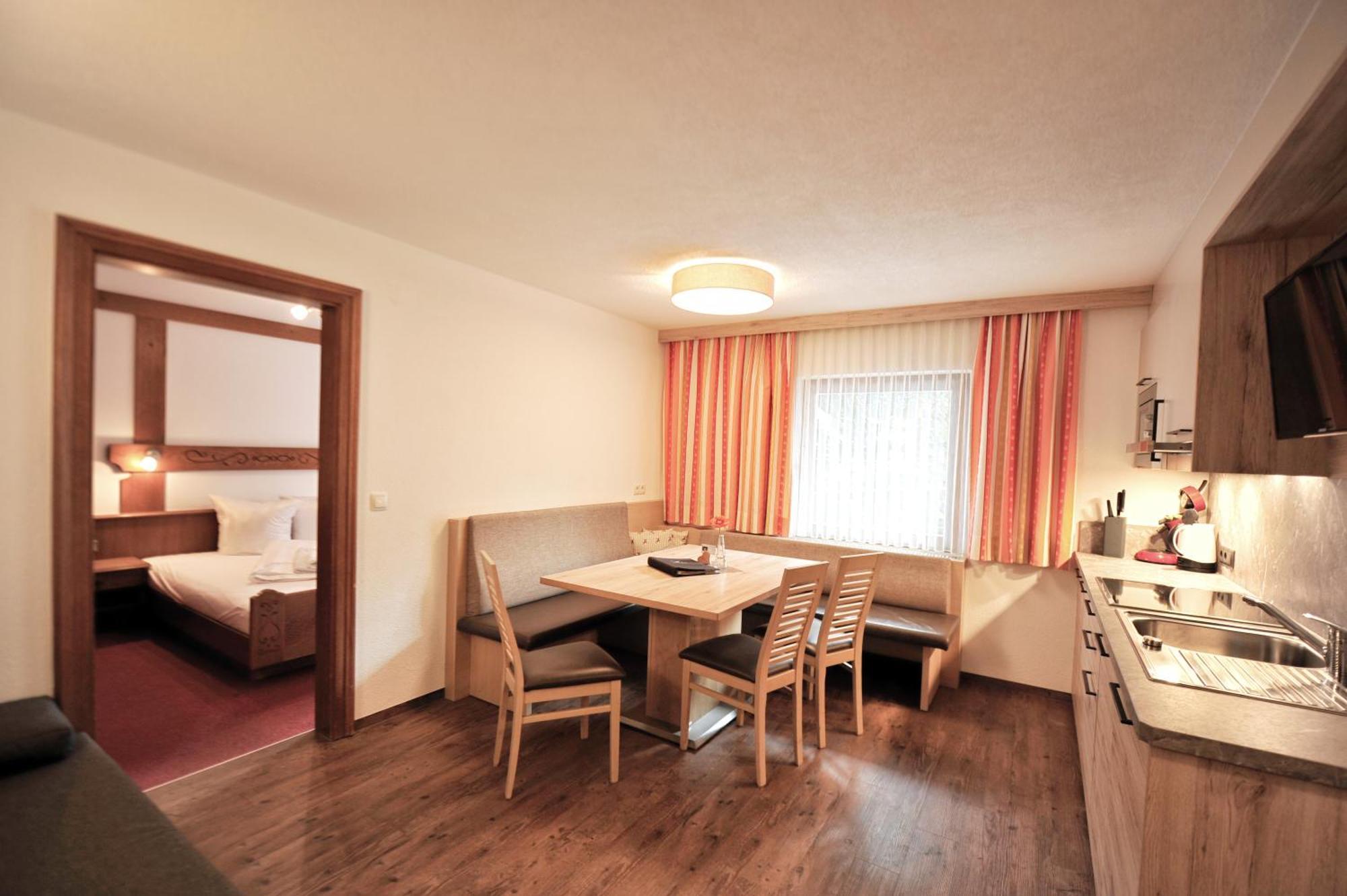 Apartment Haus Enzian *