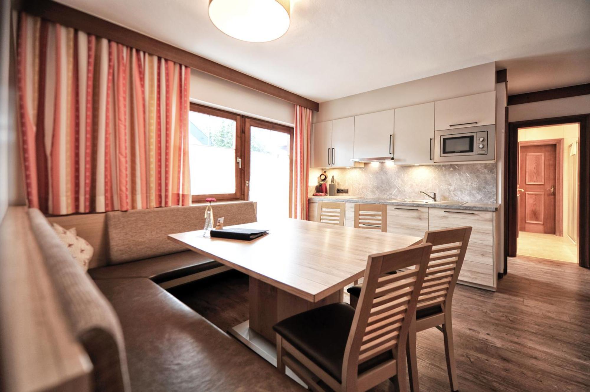 Apartment Haus Enzian *