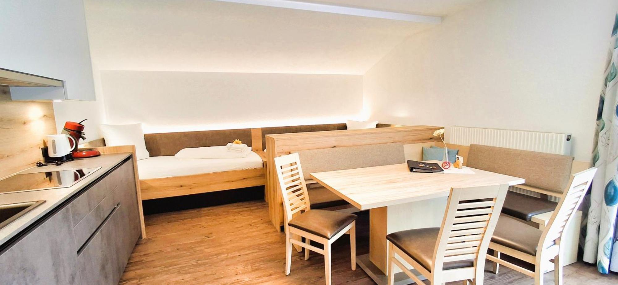 Apartment Haus Enzian Fiss