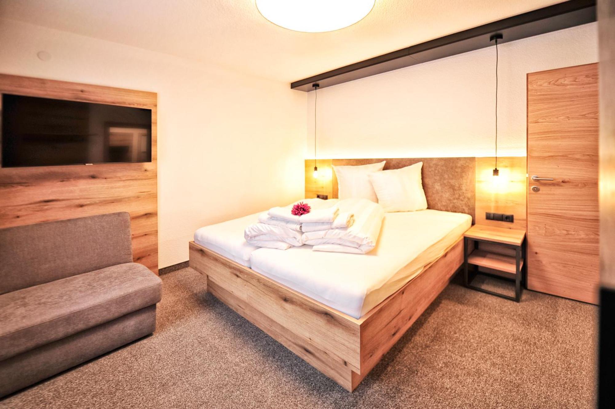 Haus Enzian Apartment *